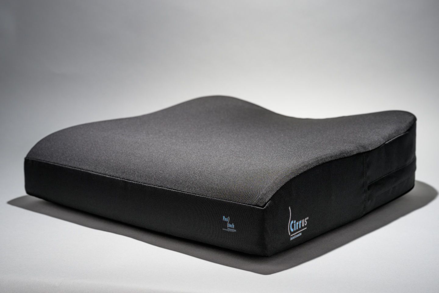 Cirrus cushion Cirrus cushion with cover